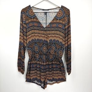 🔴 4/$20 Forever 21 long sleeve v-neck boho patterned romper M brown